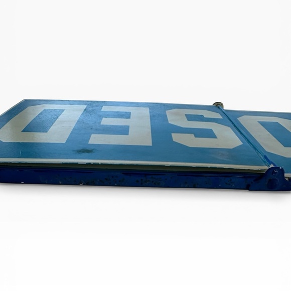 Vintage Open & Closed flip style Metal Sign • 19.75 inches by 8 inches - Picture 8 of 17